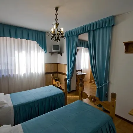 Napoleon Hotel 3*